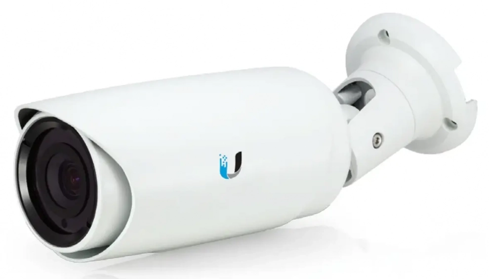 IP камера за външно и вътрешно видеонаблюдение Ubiquiti UVC PRO, FHD, 2MP, 3-9mm, Бяла 1